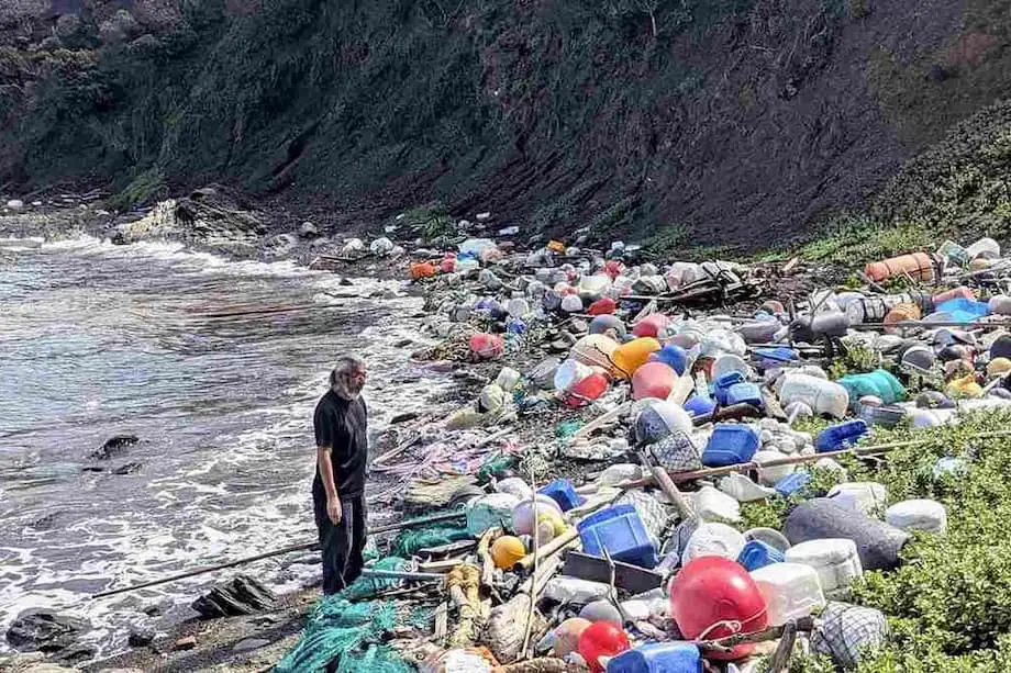 Khủng hoảng rác thải nhựa: Ô nhiễm từ châu Á tràn vào biển Nhật Bản và những nỗ lực ứng phó