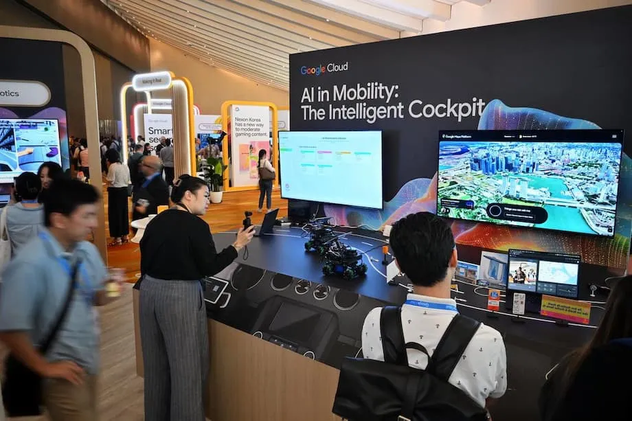 Singapore thử nghiệm các tác nhân AI tự hành trong dịch vụ công: Tham vọng, thách thức và tương lai của quản trị số