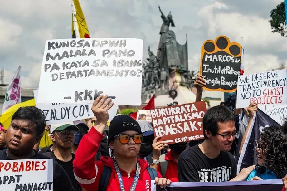 Bê bối kiểm soát lũ châm ngòi biểu tình trên toàn Philippines, Marcos ủng hộ điều tra toàn diện