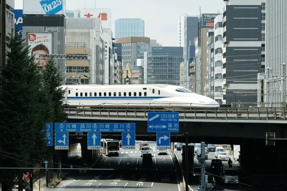 Nhật Bản thống nhất hệ thống đặt vé Shinkansen trực tuyến giữa các công ty JR