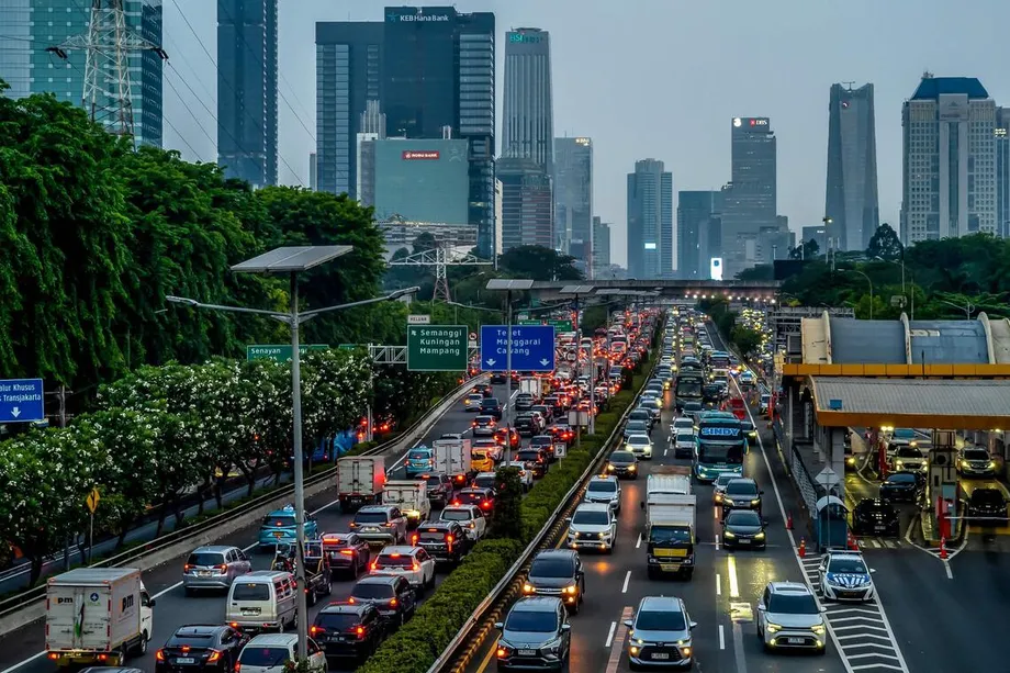 Ngừng còi hụ: Người dân Jakarta phản đối đoàn xe VIP và đặc quyền chính trị