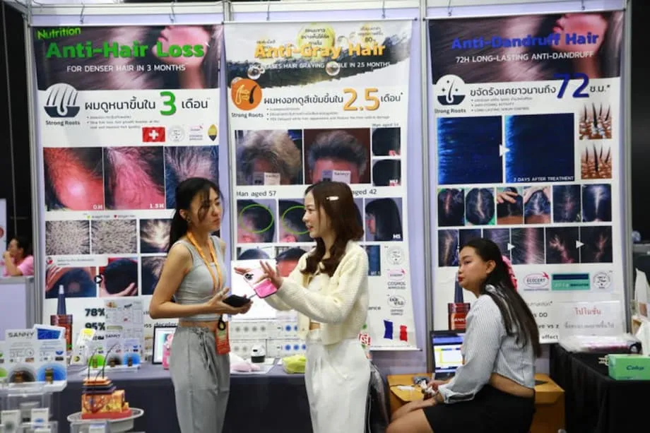 Gen Z Thái Lan chuyển sang hàng giá rẻ hơn, ưu tiên giá trị trong bối cảnh mua sắm nghiên cứu kỹ, ngân sách eo hẹp