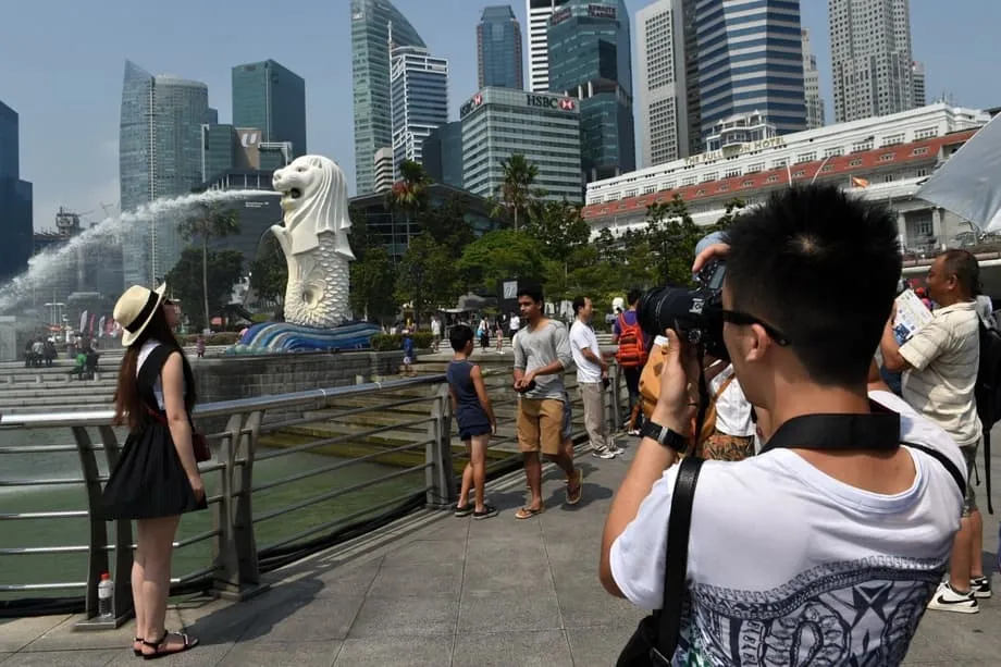 Vì sao du khách Trung Quốc vẫn chọn Singapore dù giá cả đắt đỏ