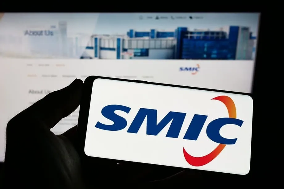 SMIC tận dụng nguồn cung chip khan hiếm và xu hướng nội địa hóa tại Trung Quốc để lập kỷ lục doanh thu mới
