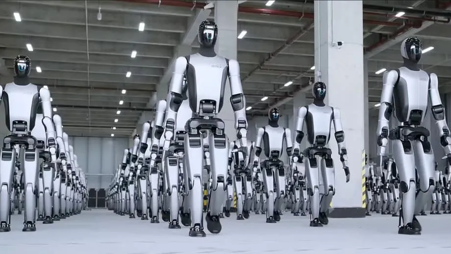 UBTECH giao hàng trăm robot hình người Walker S2 cho các nhà máy Trung Quốc
