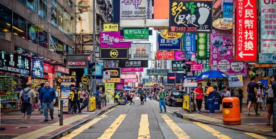 Nỗ lực của Hong Kong nhằm trở thành thủ phủ khoa học của Trung Quốc và thu hút nhân tài phương Tây