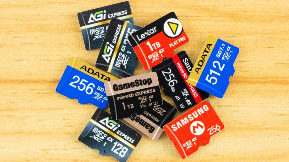 Nhu cầu AI gây khan hiếm thiết bị lưu trữ tại Nhật Bản: microSD và ổ cứng cạn hàng, giá bộ nhớ tăng