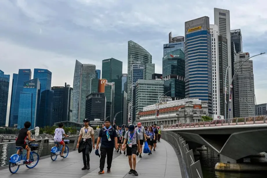 Singapore dẫn đầu Bảng xếp hạng Cạnh tranh Nhân tài Toàn cầu khi AI và kỹ năng mềm định hình lại cuộc đua