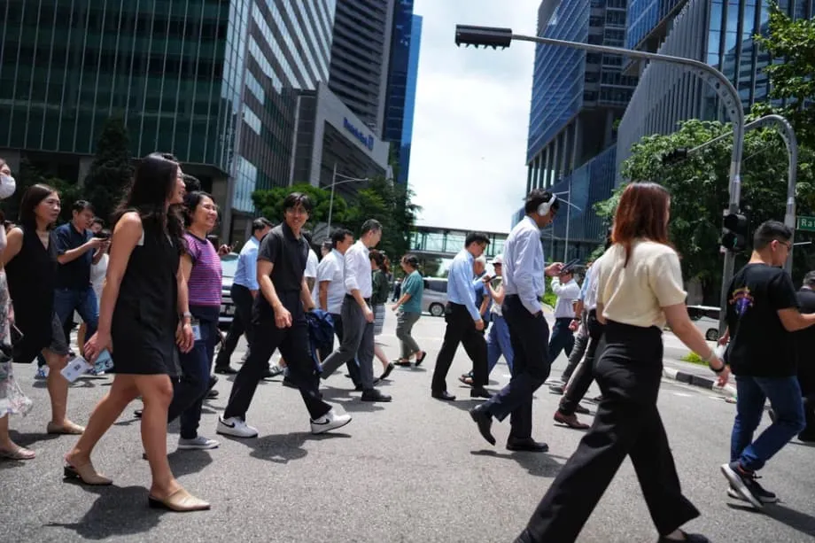 Vì sao Singapore cần một lộ trình chuyển đổi để người lao động giữa sự nghiệp làm mới mình