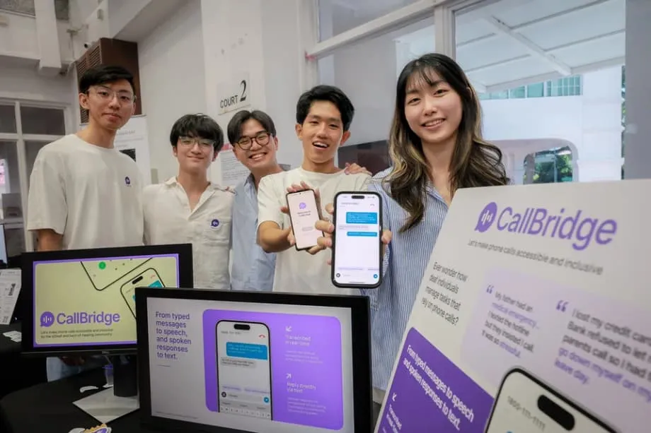 Ứng dụng CallBridge của Singapore giúp người khiếm thính gọi điện và nhận cuộc gọi