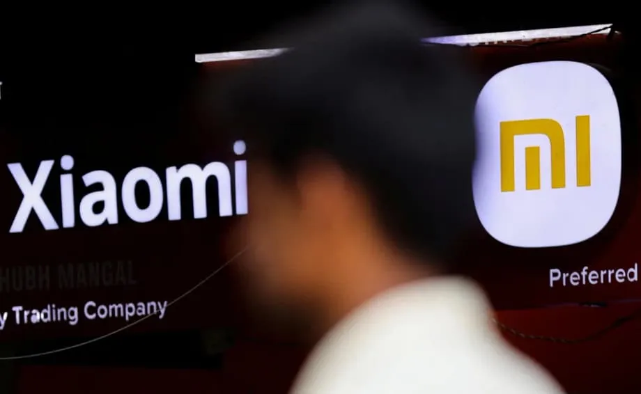 Cái giá về con người trong cuộc đua chuyển từ điện thoại sang ô tô điện của Xiaomi