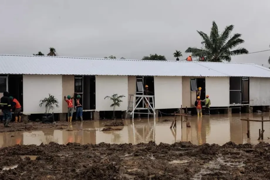 Indonesia yêu cầu các doanh nghiệp bồi thường hàng trăm triệu USD vì lũ lụt chết người ở Sumatra