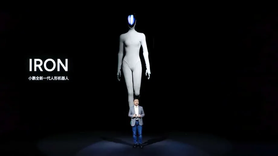 Xpeng hoàn thành nguyên mẫu robot hình người đầu tiên đạt chuẩn ô tô, đẩy nhanh tiến độ sản xuất hàng loạt