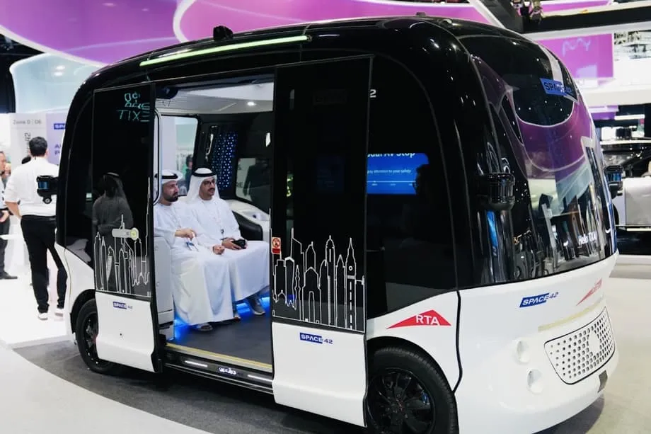 Robotaxi Trung Quốc chinh phục vùng Vịnh: Vì sao Trung Đông trở thành chiến trường mới của xe tự hành
