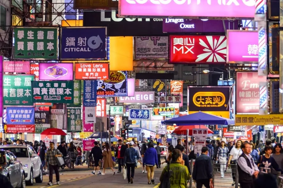 Hong Kong và Singapore: Cuộc cạnh tranh giành vị thế bàn đạp toàn cầu cho Trung Quốc