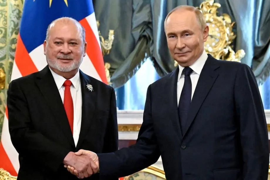 Quốc vương Malaysia đến Moscow, thúc đẩy quan hệ dầu mỏ bên lề hội nghị Ngày Chiến thắng
