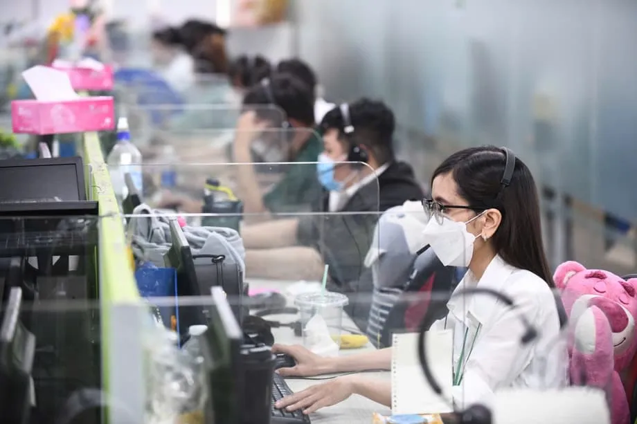 Nghịch lý nơi làm việc ở Việt Nam: Lạc quan về cuộc sống nhưng khủng hoảng gắn kết nhân viên trầm trọng