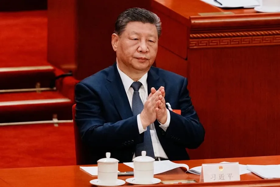 Tổng nợ của Trung Quốc vượt 300% GDP, vượt xa các nền kinh tế phương Tây và đe dọa ổn định toàn cầu