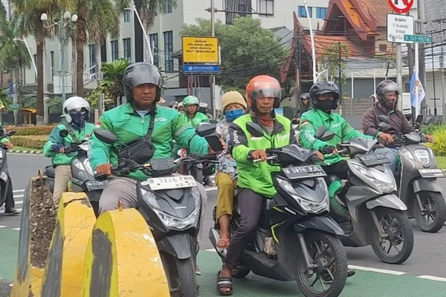 Indonesia's 8% Ojol Fee Cap Leaves Drivers Questioning Total Deductions