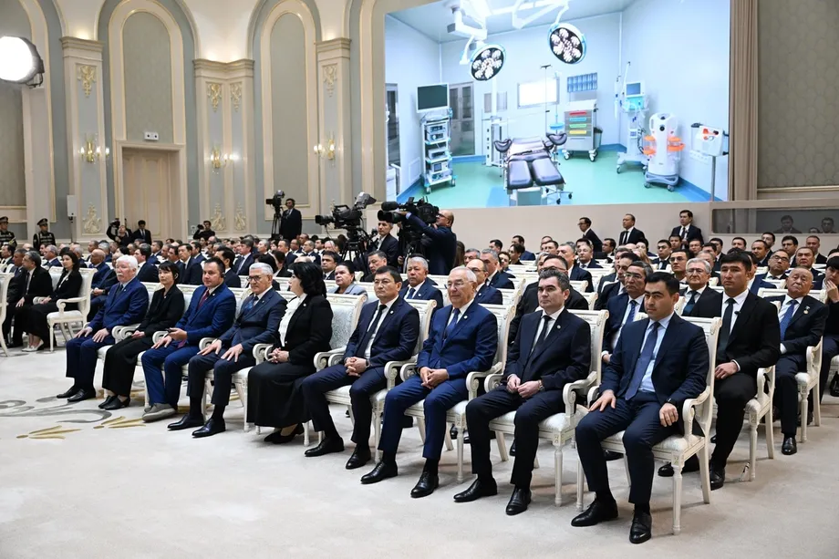 Uzbekistan Plans New Medical Standards, Staff Pay Supplements and Wider Free Care From 2027