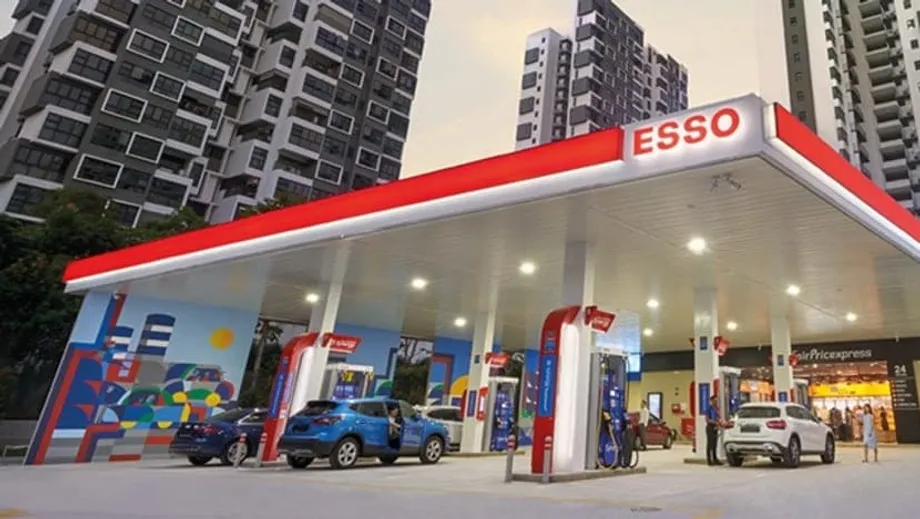 Thương vụ bán Esso Singapore: Chandra Asri mua lại sẽ ảnh hưởng thế nào đến người lái xe, giá nhiên liệu và thị trường xăng dầu